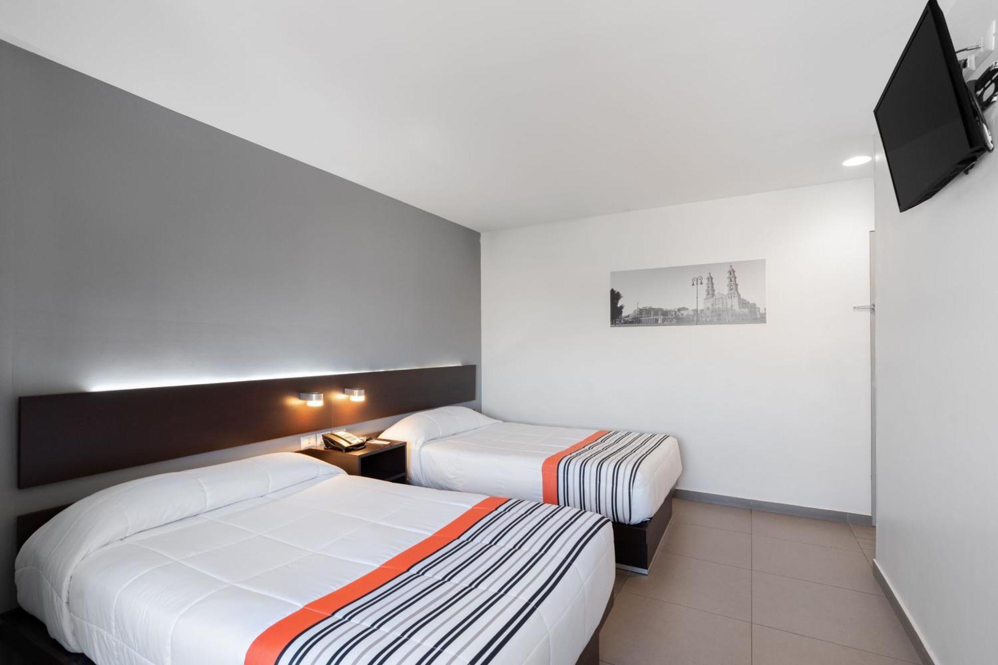 City Express Junior By Marriott Aguascalientes Centro Екстер'єр фото