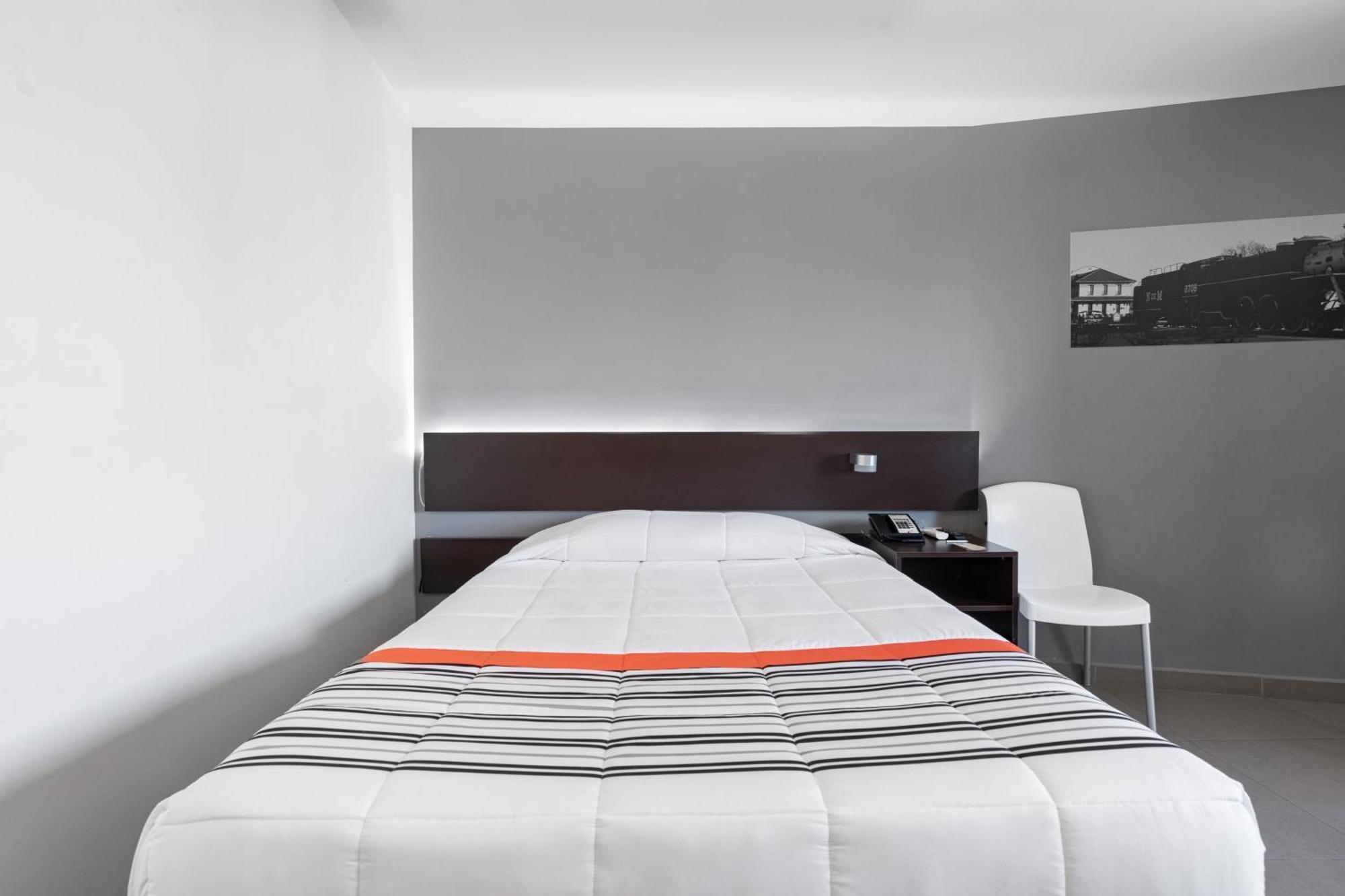 City Express Junior By Marriott Aguascalientes Centro Екстер'єр фото
