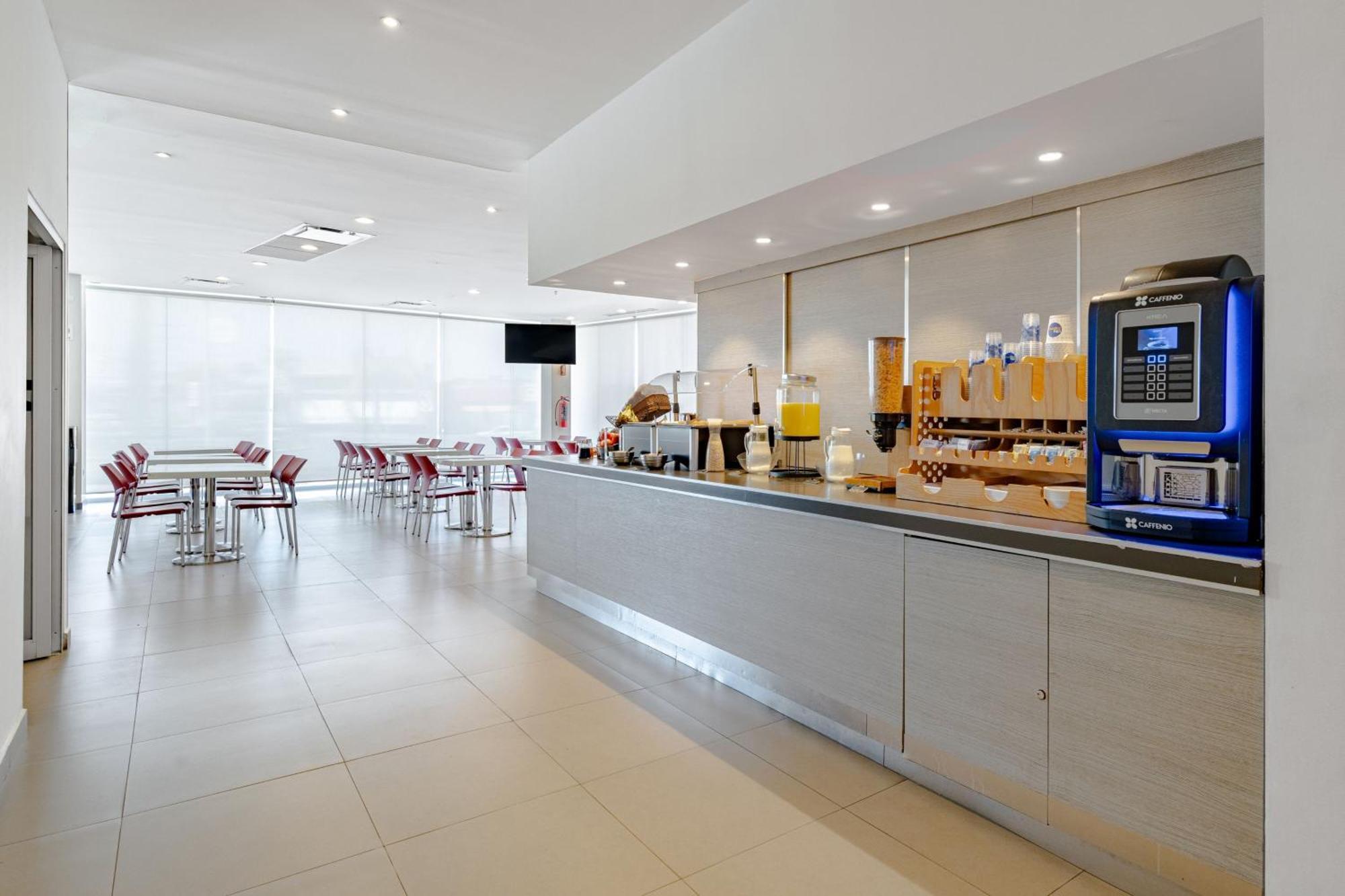 City Express Junior By Marriott Aguascalientes Centro Екстер'єр фото