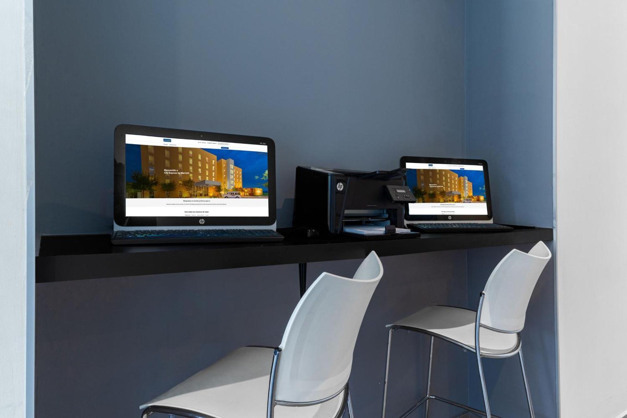 City Express Junior By Marriott Aguascalientes Centro Екстер'єр фото