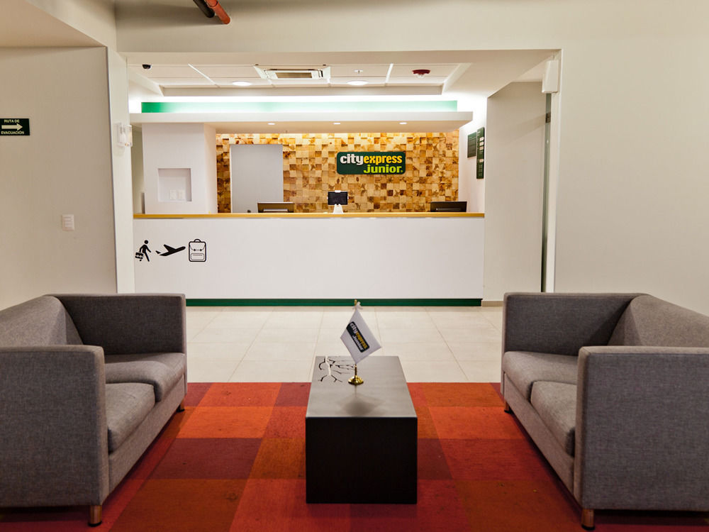 City Express Junior By Marriott Aguascalientes Centro Екстер'єр фото