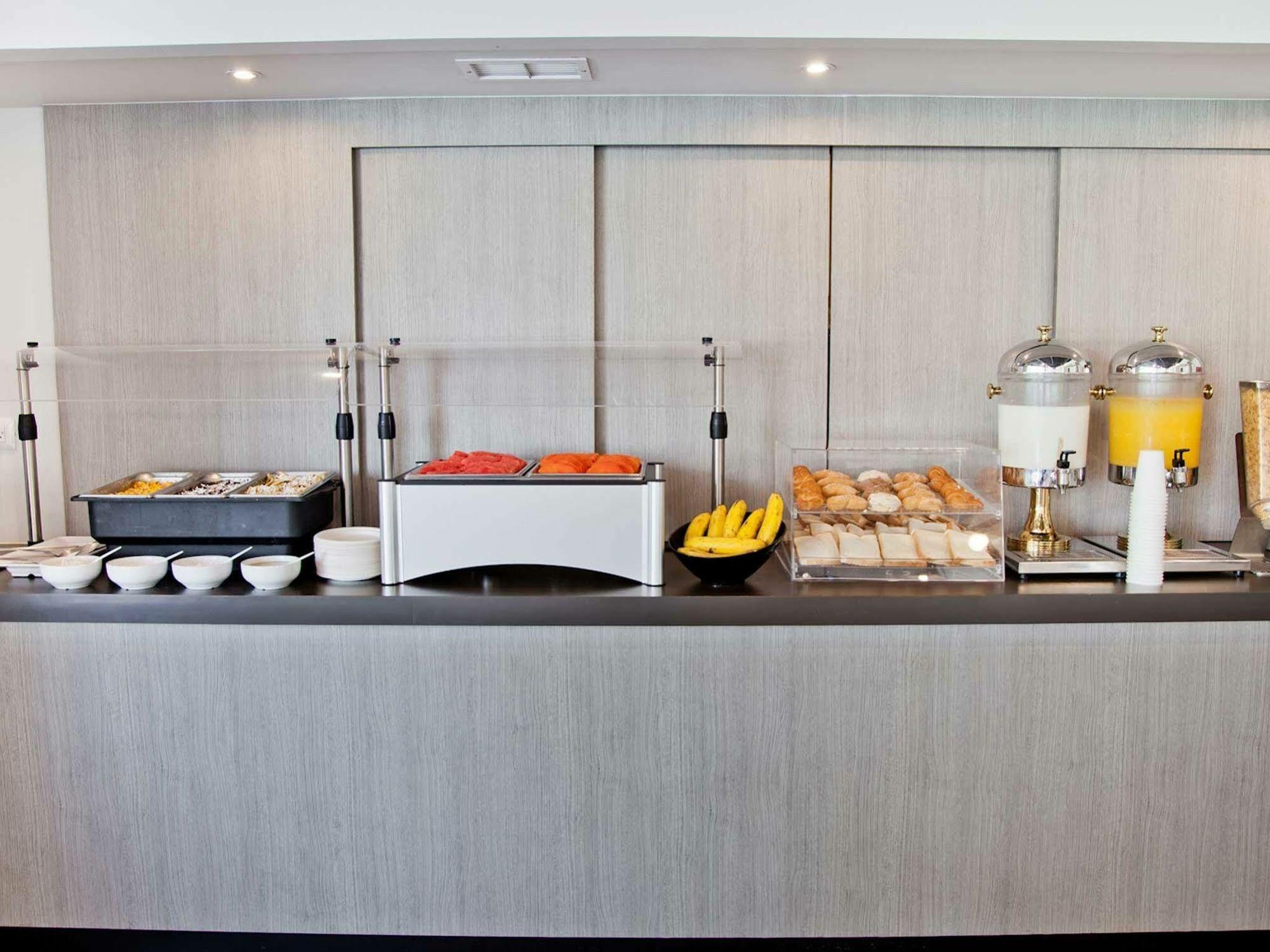 City Express Junior By Marriott Aguascalientes Centro Екстер'єр фото